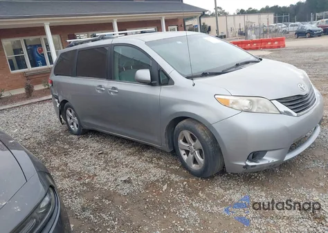 2011 Toyota Sienna Le V6 from USA, damaged, VIN 5TDKK3DC8BS078034